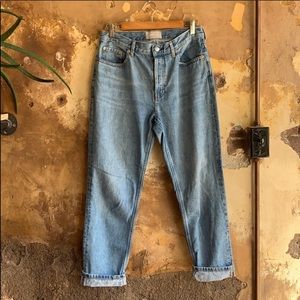 Everlane 90’s highrise cheeky jeans
